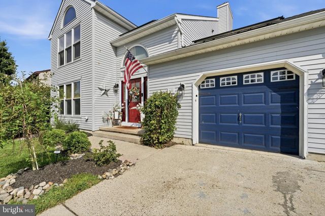 68 JENNIFER LN, Burlington, NJ 08016