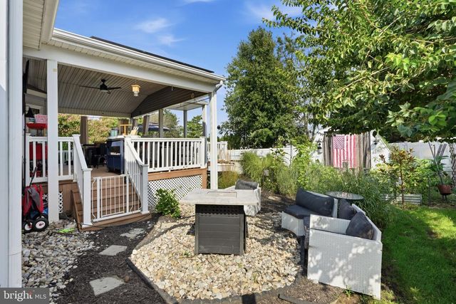 68 JENNIFER LN, Burlington, NJ 08016