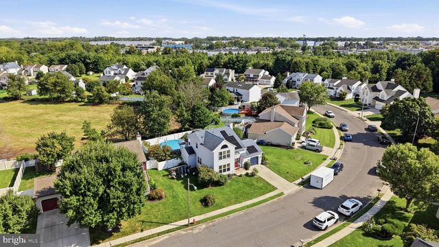 68 JENNIFER LN, Burlington, NJ 08016