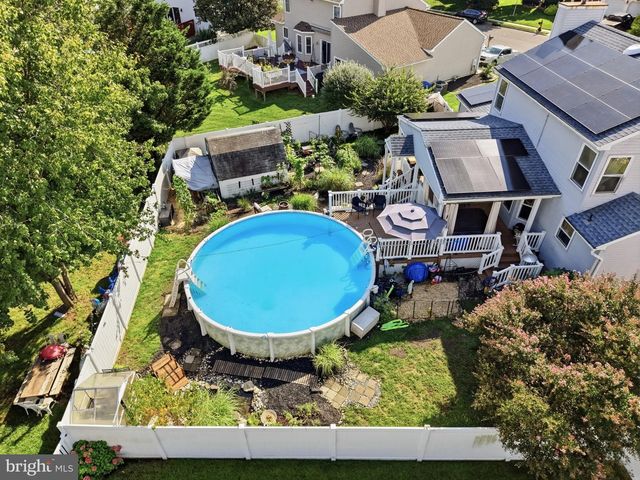 68 JENNIFER LN, Burlington, NJ 08016