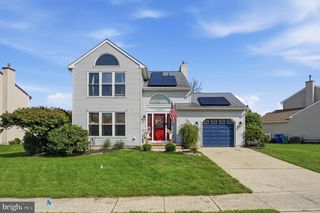 68 JENNIFER LN, Burlington, NJ 08016