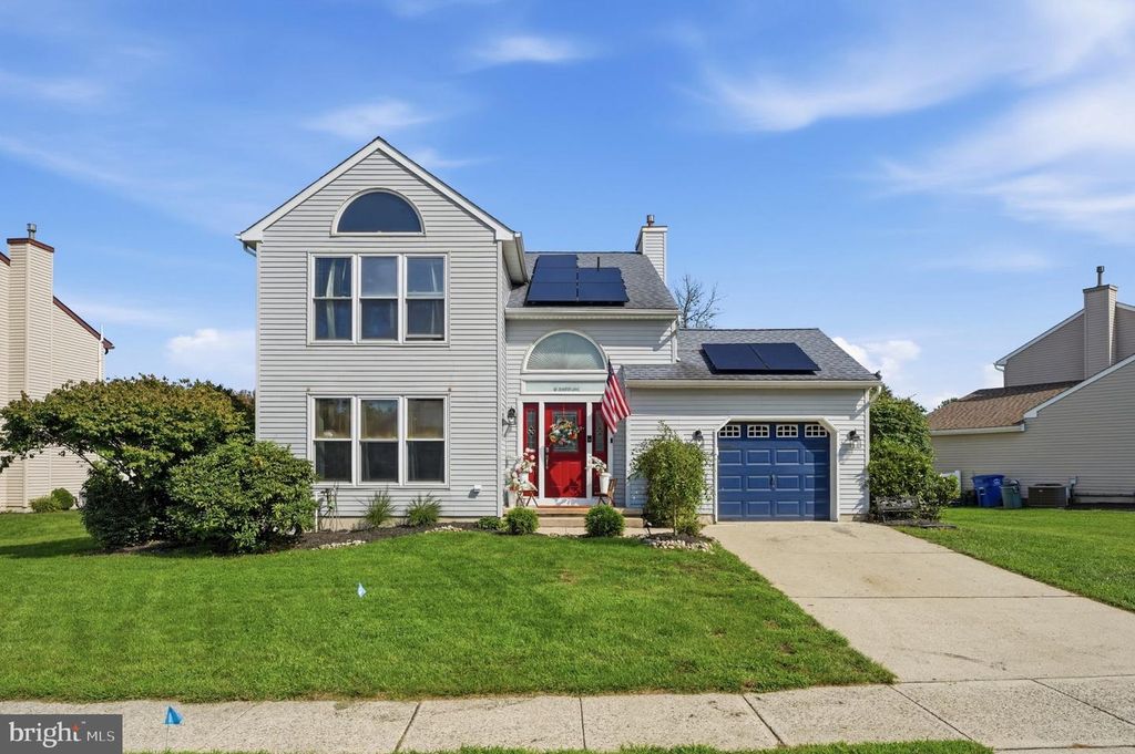 68 JENNIFER LN, Burlington, NJ 08016