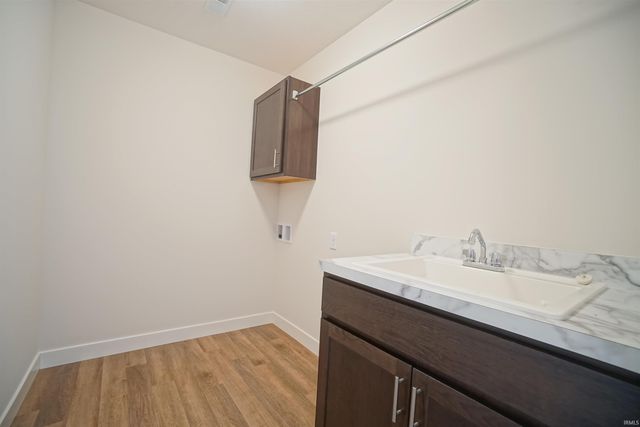 430 N Eastfield Circle, Milford, IN 46542