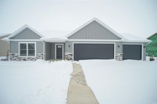 430 N Eastfield Circle, Milford, IN 46542