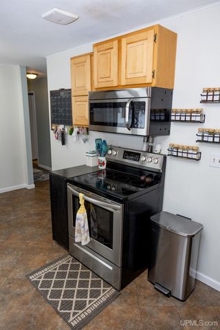 125 Lawrence Avenue, Ishpeming, MI 49849