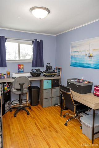 125 Lawrence Avenue, Ishpeming, MI 49849