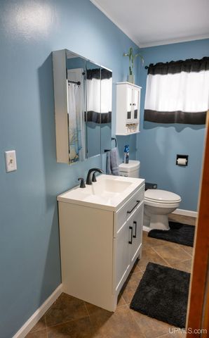 125 Lawrence Avenue, Ishpeming, MI 49849