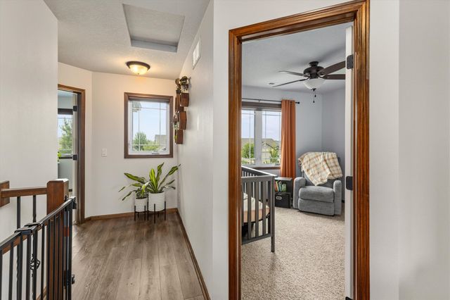 3514 Horton Circle, Clive, IA 50325