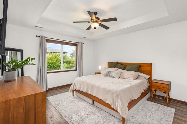 3514 Horton Circle, Clive, IA 50325