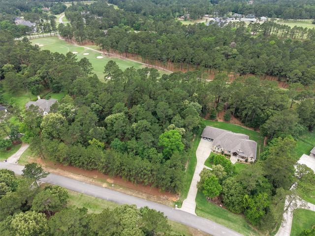 37243 Masters Circle, Magnolia, TX 77355