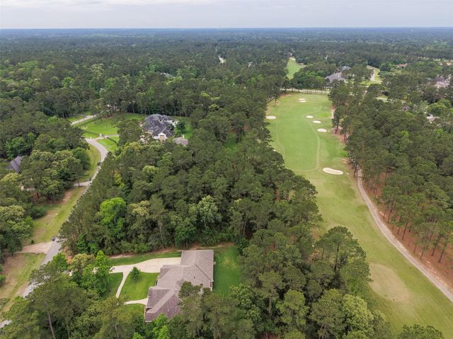 37243 Masters Circle, Magnolia, TX 77355