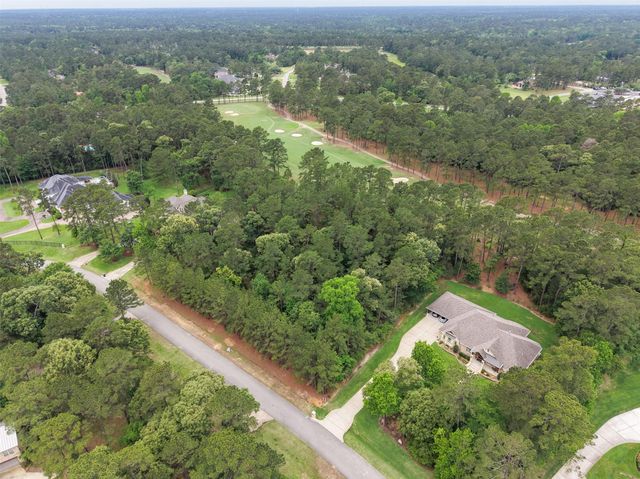37243 Masters Circle, Magnolia, TX 77355