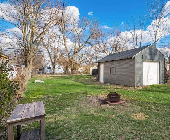2378 Velma Avenue, Columbus, OH 43211