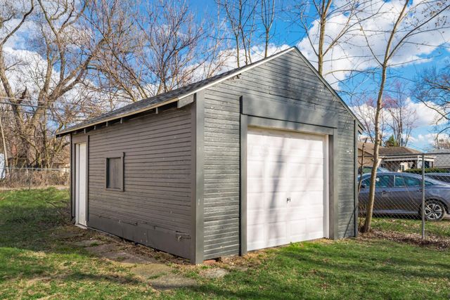 2378 Velma Avenue, Columbus, OH 43211