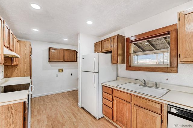 43 S 10th Avenue, Brighton, CO 80601