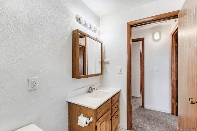 43 S 10th Avenue, Brighton, CO 80601