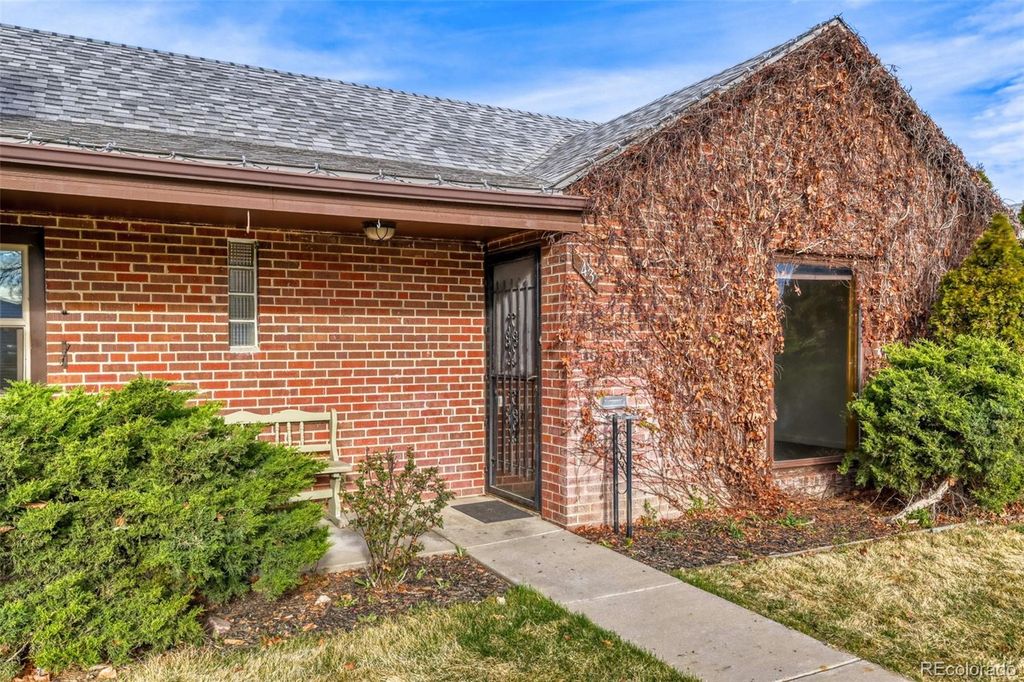 43 S 10th Avenue, Brighton, CO 80601