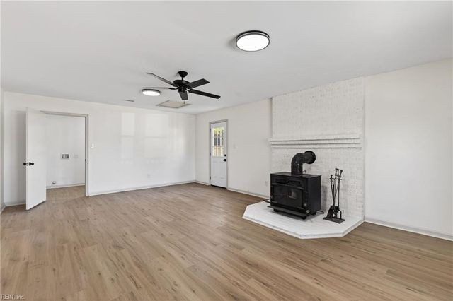 5805 Goolagong DR, Virginia Beach, VA 23464