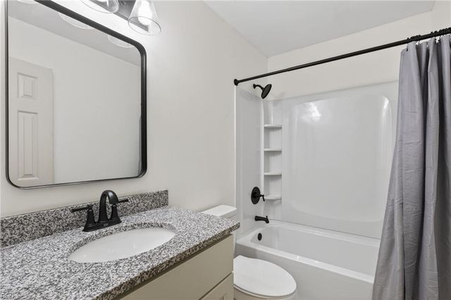 5805 Goolagong DR, Virginia Beach, VA 23464