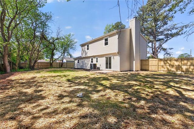 5805 Goolagong DR, Virginia Beach, VA 23464