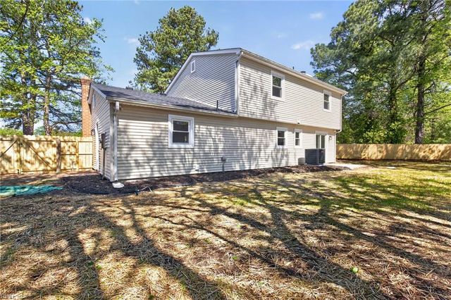 5805 Goolagong DR, Virginia Beach, VA 23464