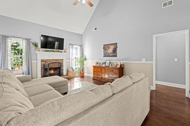 149 Muscadine Way, Carrollton, GA 30116