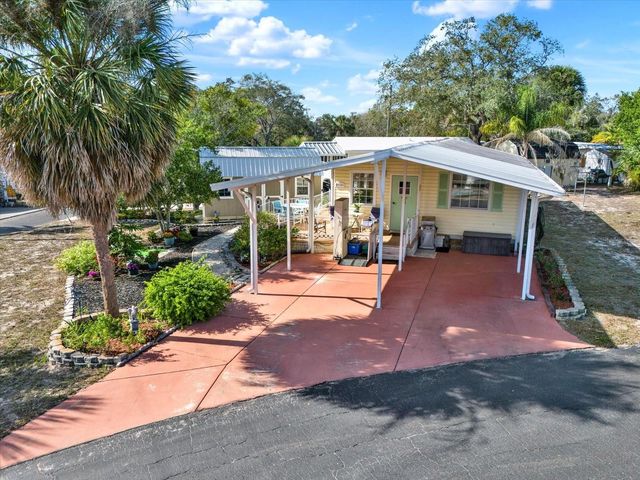 9501 BLACK BEAR DRIVE, Weeki Wachee, FL 34613
