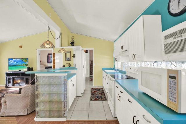 9501 BLACK BEAR DRIVE, Weeki Wachee, FL 34613