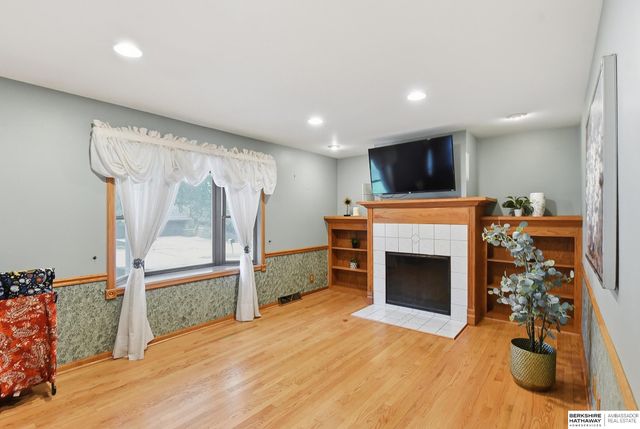 1106 Bluff Street, Bellevue, NE 68005