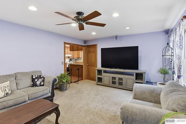 1106 Bluff Street, Bellevue, NE 68005