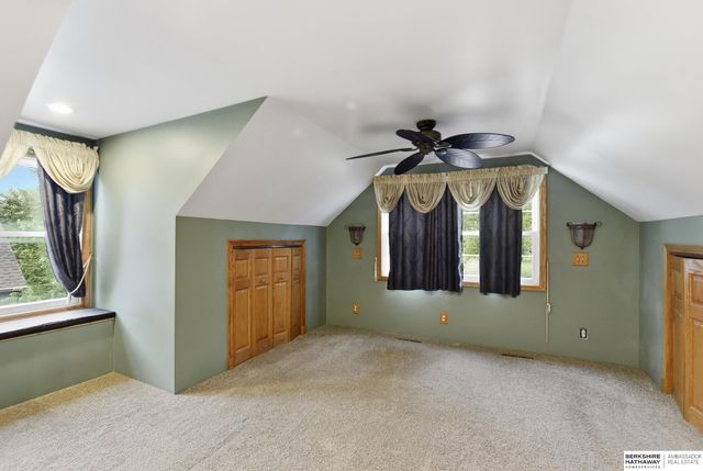 1106 Bluff Street, Bellevue, NE 68005