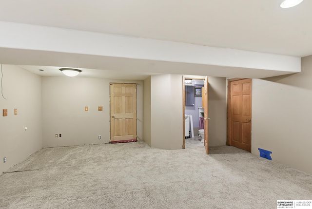 1106 Bluff Street, Bellevue, NE 68005