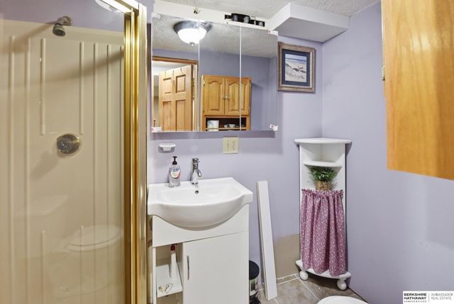 1106 Bluff Street, Bellevue, NE 68005