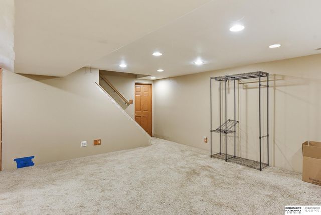 1106 Bluff Street, Bellevue, NE 68005