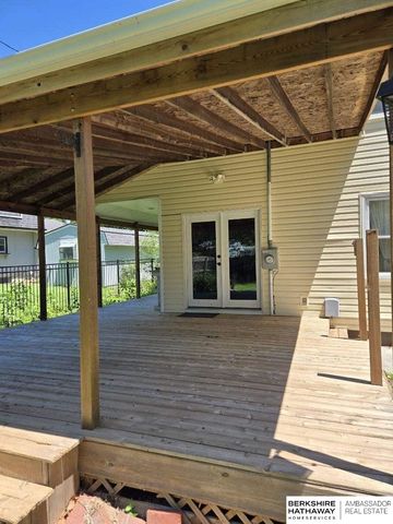 1106 Bluff Street, Bellevue, NE 68005