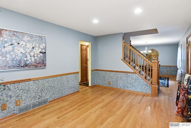 1106 Bluff Street, Bellevue, NE 68005