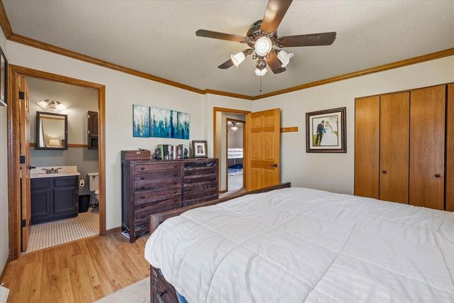 924 N Grant STREET, Port Washington, WI 53074