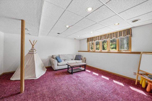 924 N Grant STREET, Port Washington, WI 53074