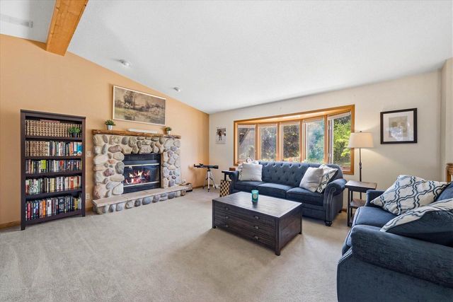924 N Grant STREET, Port Washington, WI 53074