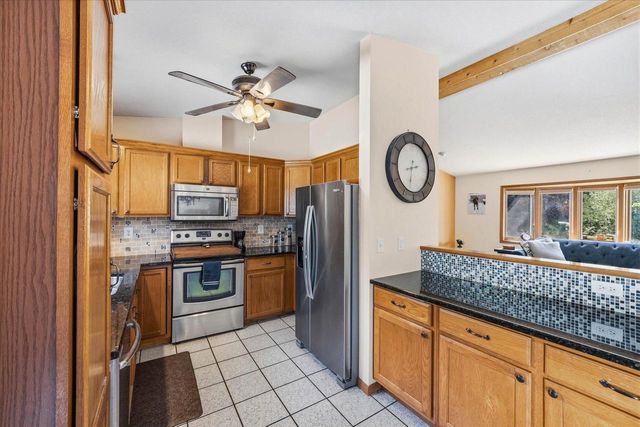 924 N Grant STREET, Port Washington, WI 53074