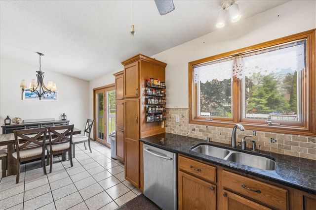 924 N Grant STREET, Port Washington, WI 53074