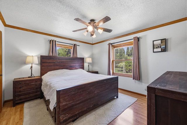 924 N Grant STREET, Port Washington, WI 53074