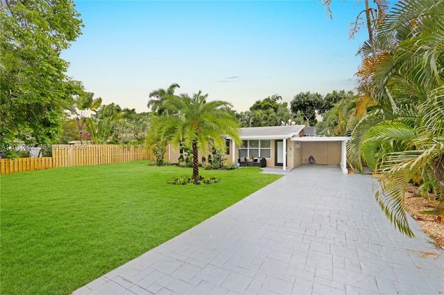 424 NE 27th Drive, Wilton Manors, FL 33334