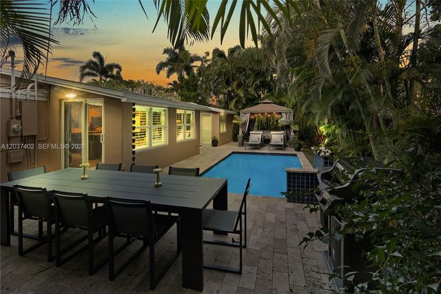 424 NE 27th Drive, Wilton Manors, FL 33334