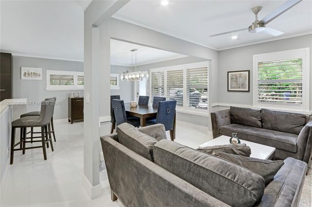 424 NE 27th Drive, Wilton Manors, FL 33334