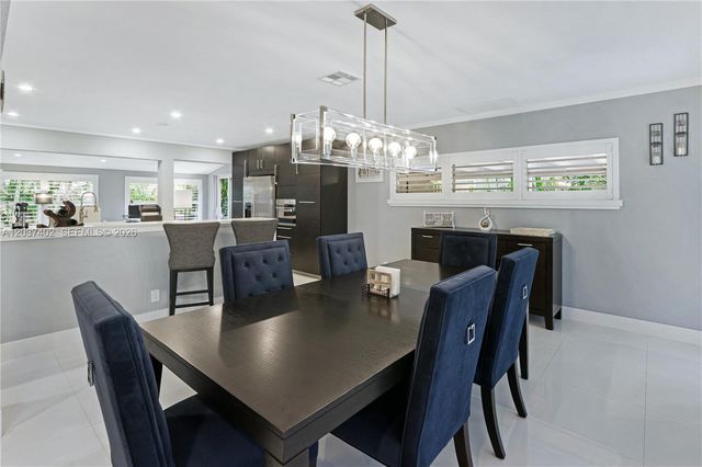 424 NE 27th Drive, Wilton Manors, FL 33334