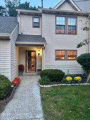 401 Geranium Court, Jackson, NJ 08527