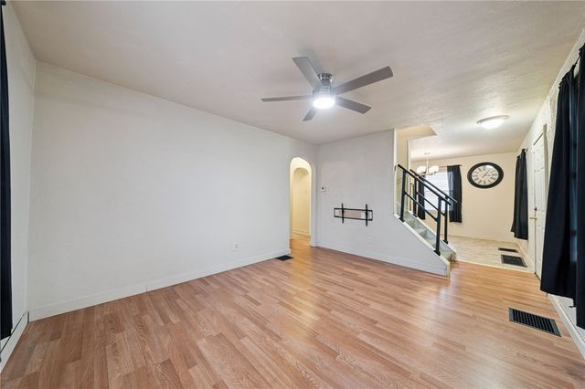 2052 McKinney Road, Monroeville, PA 15146