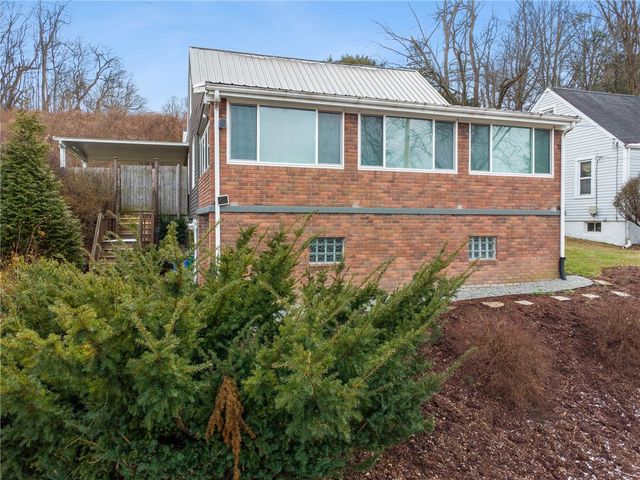 2052 McKinney Road, Monroeville, PA 15146