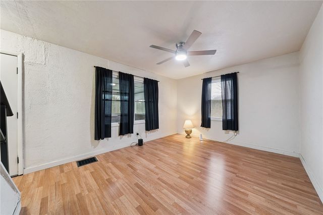 2052 McKinney Road, Monroeville, PA 15146